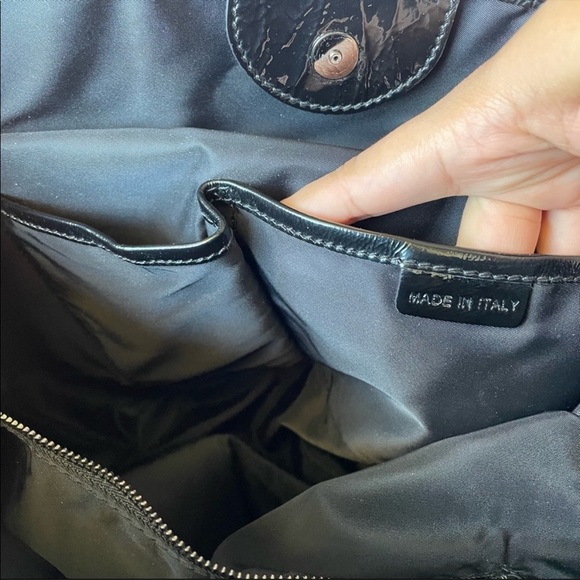 Burberry Victoria Beat Check Nova Tote Bag - Picture 16 of 16